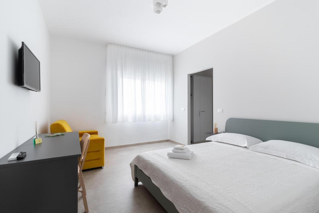 B&B Foglie D'Ulivo Ліццано Екстер'єр фото